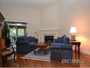 303 RED OAK DRIVE - Photo 2