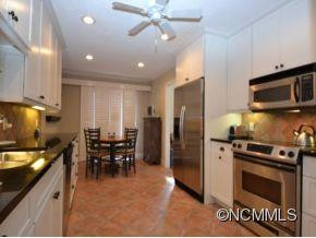 303 RED OAK DRIVE - Photo 3