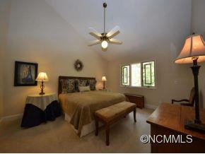 303 RED OAK DRIVE - Photo 5