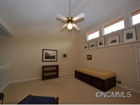 303 RED OAK DRIVE - Photo 10