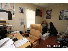 81 Virginia Ave - Photo 8