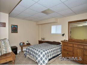 160 KEYSTONE DRIVE - Photo 13