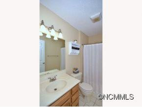160 KEYSTONE DRIVE - Photo 14