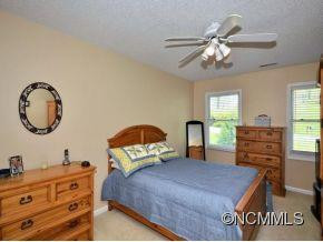 160 KEYSTONE DRIVE - Photo 3