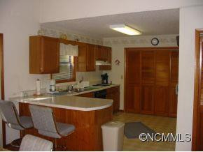 26 Red Oak Drive - Photo 3