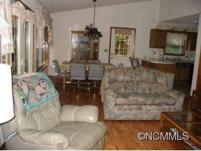 26 Red Oak Drive - Photo 5