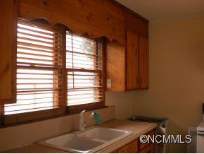 87 Floral Drive - Photo 4