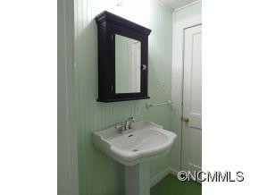 812 Laurel Avenue - Photo 11