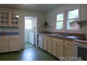 812 Laurel Avenue - Photo 3
