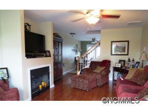 13 Yorktown Circle - Photo 2