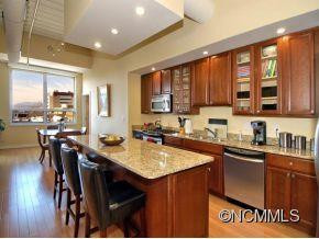 12 S. LEXINGTON AVENUE #409 - Photo 2