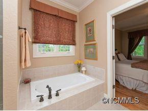 312 EAST FOREST PLACE - Photo 12