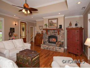 312 EAST FOREST PLACE - Photo 6