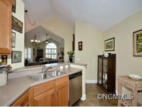 62 Mountain Meadow Circle - Photo 11