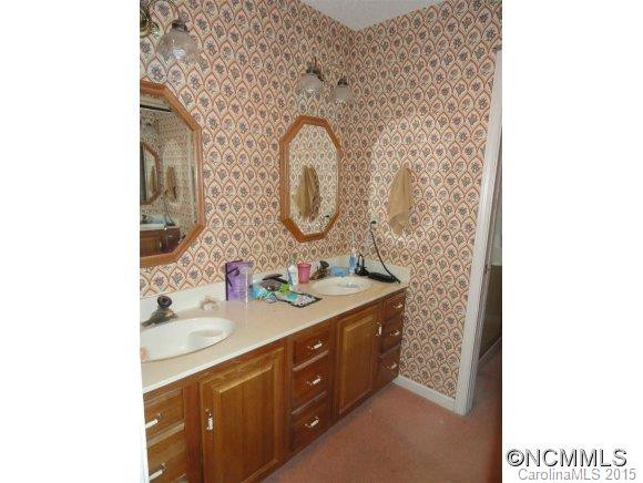 304 Hilt Street - Photo 16