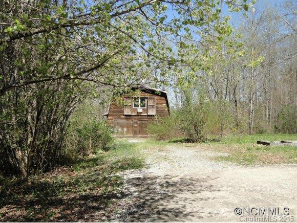 304 Hilt Street - Photo 3