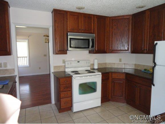 304 Hilt Street - Photo 6