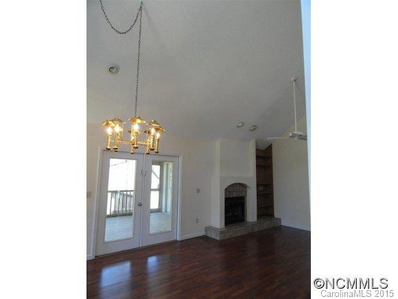 304 Hilt Street - Photo 10