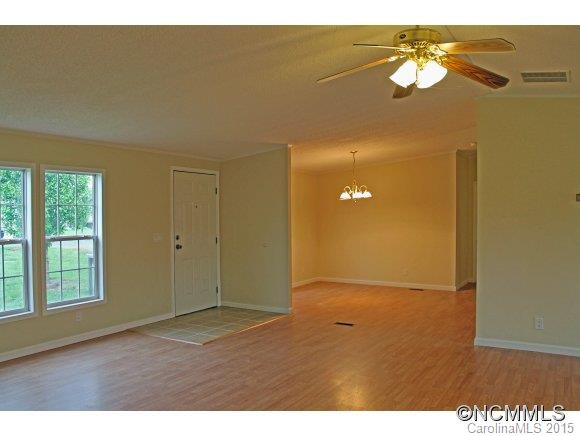202 Lamonda Dr - Photo 13