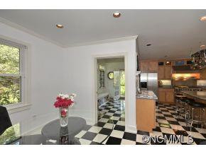 590 Windsor Road - Photo 10