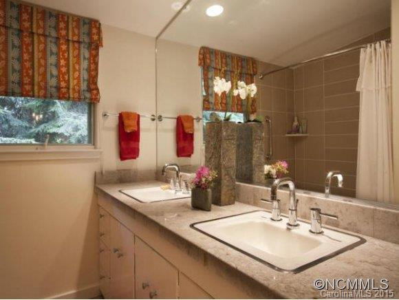 157 WINDSOR DRIVE - Photo 19