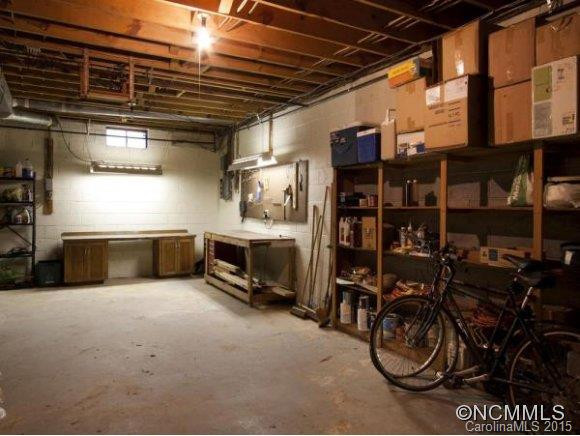 157 WINDSOR DRIVE - Photo 20