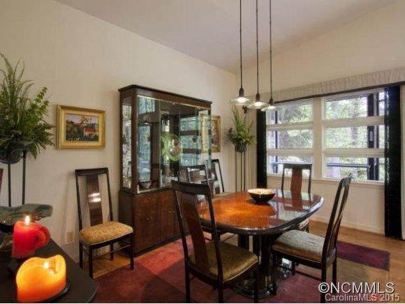 157 WINDSOR DRIVE - Photo 6