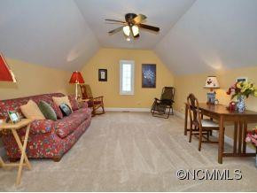 81 CARRIAGE SPRINGS WAY - Photo 12