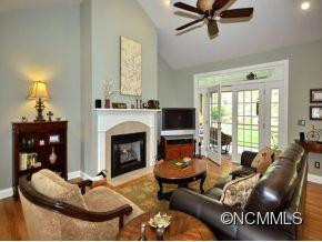 81 CARRIAGE SPRINGS WAY - Photo 3