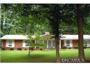 106 E. Laurel Lane