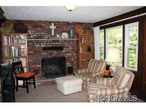 471 Kenilworth Road - Photo 4