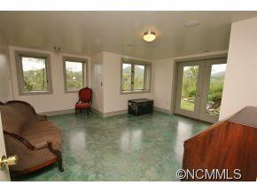 310 Burr Ridge - Photo 17