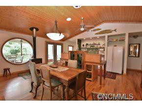 310 Burr Ridge - Photo 10