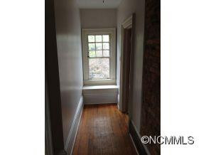 172 S French Broad Avenue - Photo 13