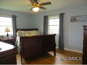 125 Castlerock Dr - Photo 3