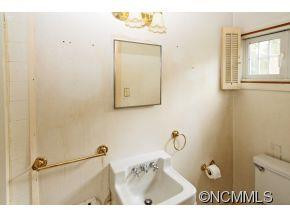 174 Hamer Ave. - Photo 11