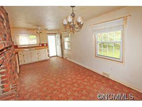 174 Hamer Ave. - Photo 15