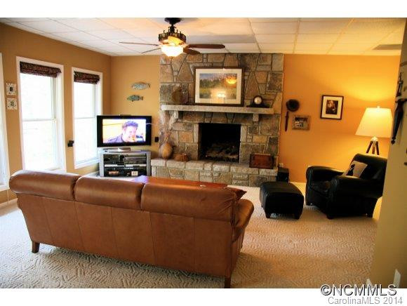 83 Overcrest Circle - Photo 23