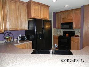 2 Slosman Drive - Photo 5