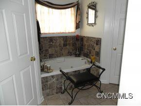 2 Slosman Drive - Photo 8