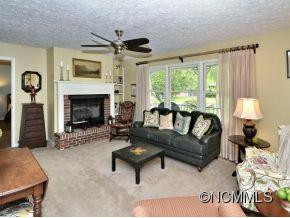 19 MEADOW DRIVE - Photo 4