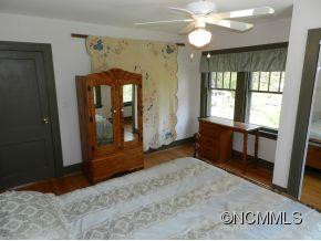 9 Laurel Ave. - Photo 15