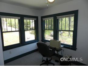 9 Laurel Ave. - Photo 16