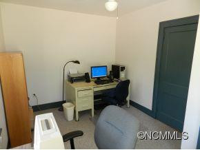 9 Laurel Ave. - Photo 17