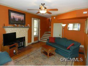 9 Laurel Ave. - Photo 3
