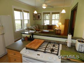 9 Laurel Ave. - Photo 6