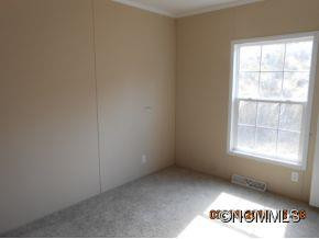 204 Nicholas Dr - Photo 5