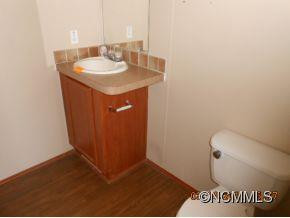204 Nicholas Dr - Photo 7
