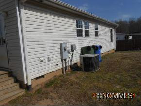 204 Nicholas Dr - Photo 8