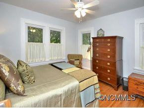 9 FARRWOOD - Photo 11